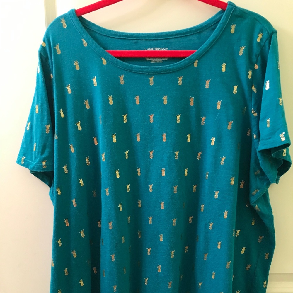 Lane Bryant tee shirt - pineapple (gold foil)
